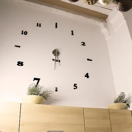 아파트 Aromatic Herbs Loft -new, Central & Parking