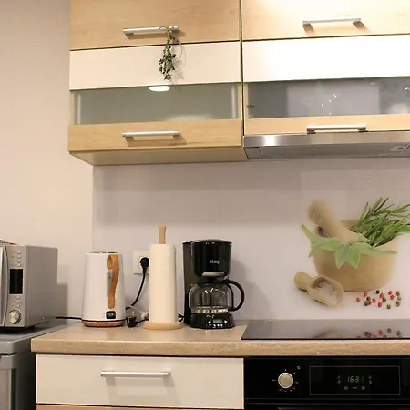 Aromatic Herbs Loft -new, Central & Parking Lejlighed *